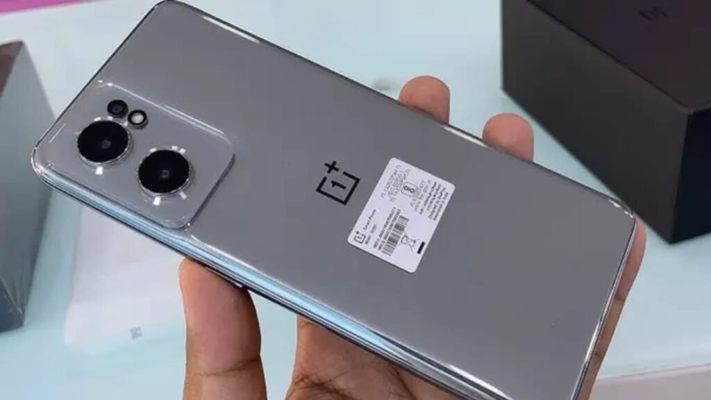 मात्र ₹14,999 में खरीदें OnePlus का 108MP कैमरा और 7800mAh बैटरी के साथ 12GB RAM वाला धांसू स्मार्टफोन!
