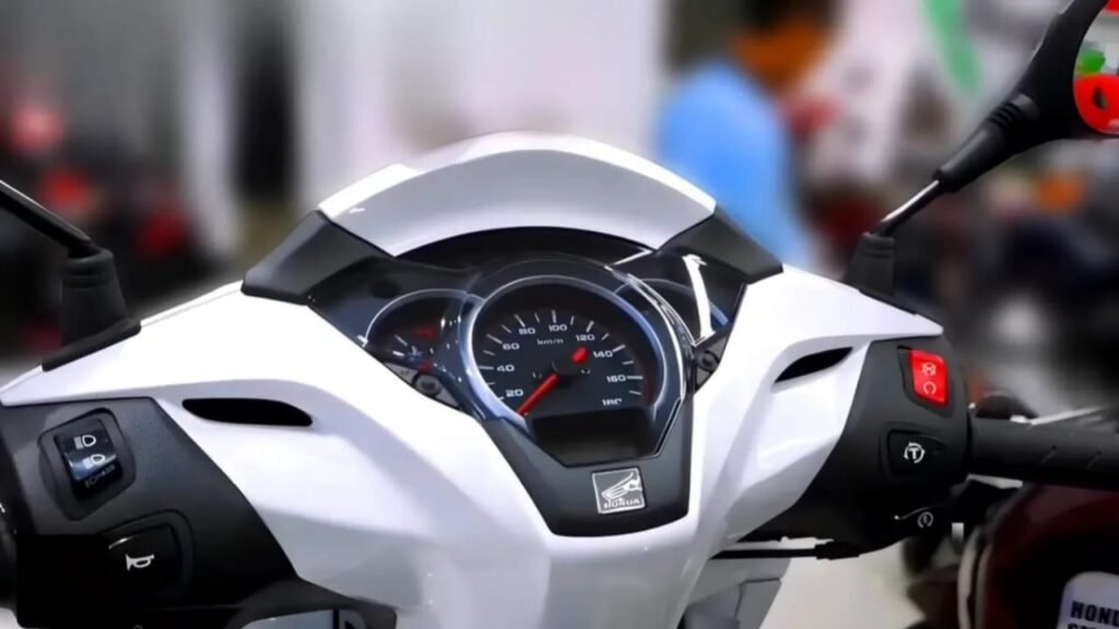 Honda Activa 8G Launched – 85KMPL Mileage with Smart Features & Fuel-Efficient Scooter, Just ₹72,000!