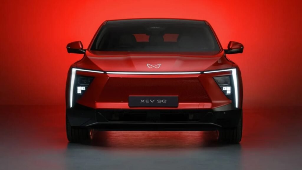 Mahindra XEV 9e Launches – 550KM Range, Fast Charging EV SUV & Starting Price Just ₹4.99 Lakh!